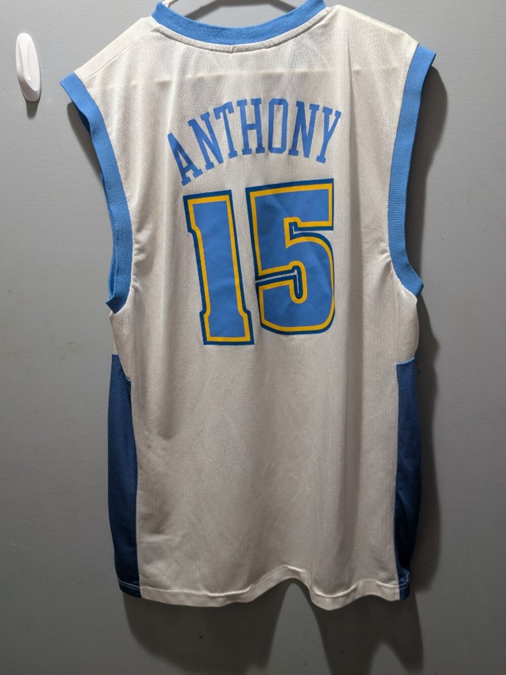 Vintage Reebok Carmelo Anthony Denver Nuggets NBA Jersey Mens Large #15 White - Picture 6 of 6